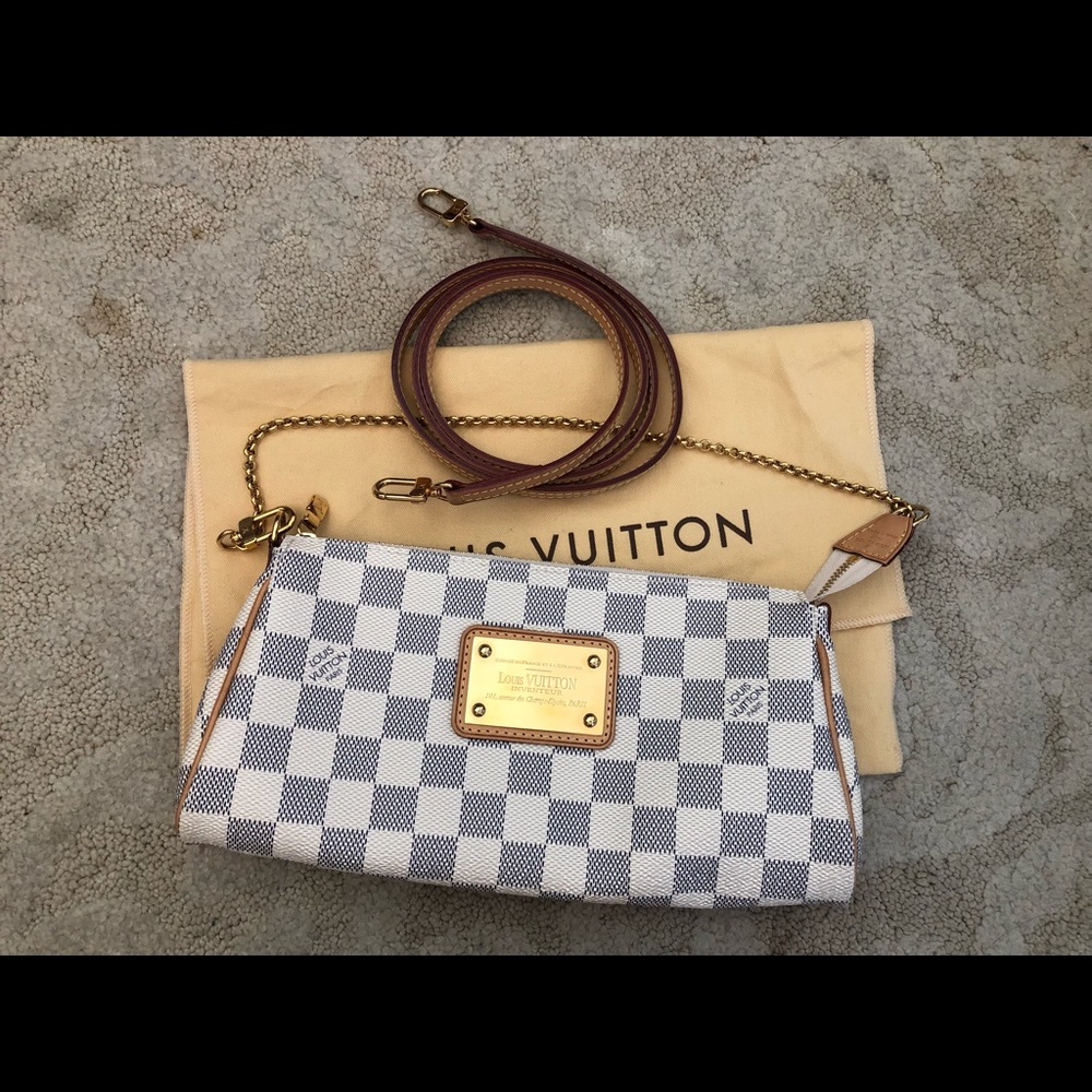 Louis Vuitton Eva Clutch